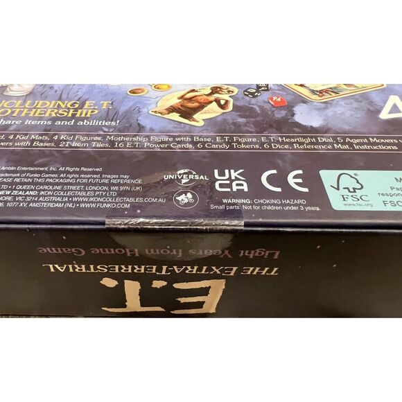 Funko E.T. The Extra-Terrestrial: Light Years From Home With Bonus Vintage Pin - Picture 5 of 7